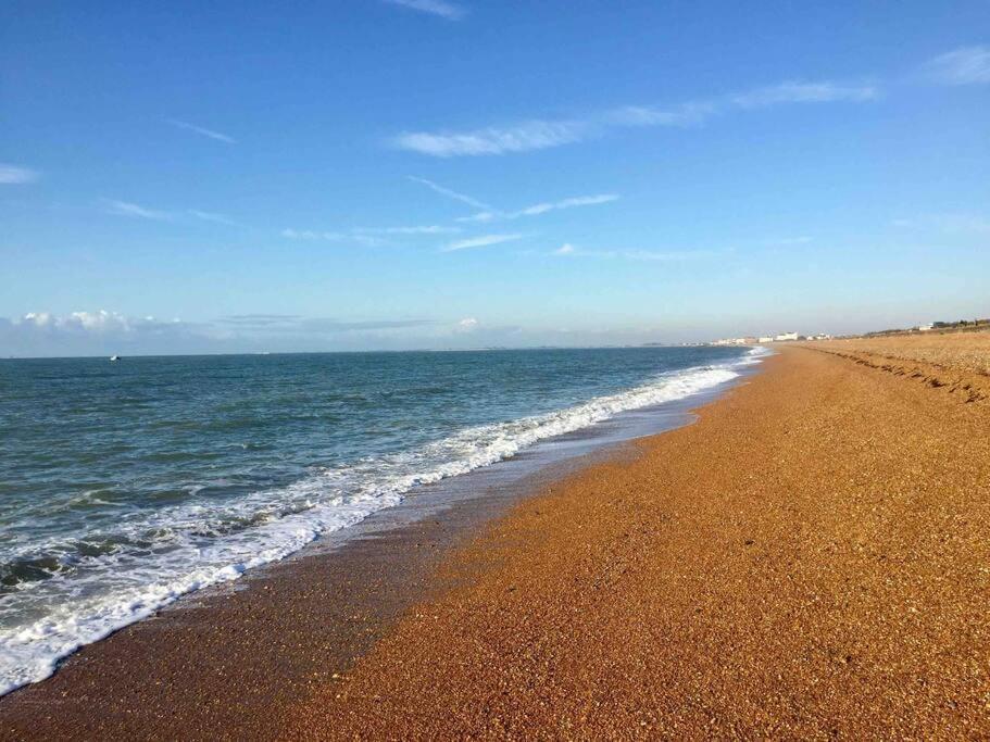 The * Folkestone